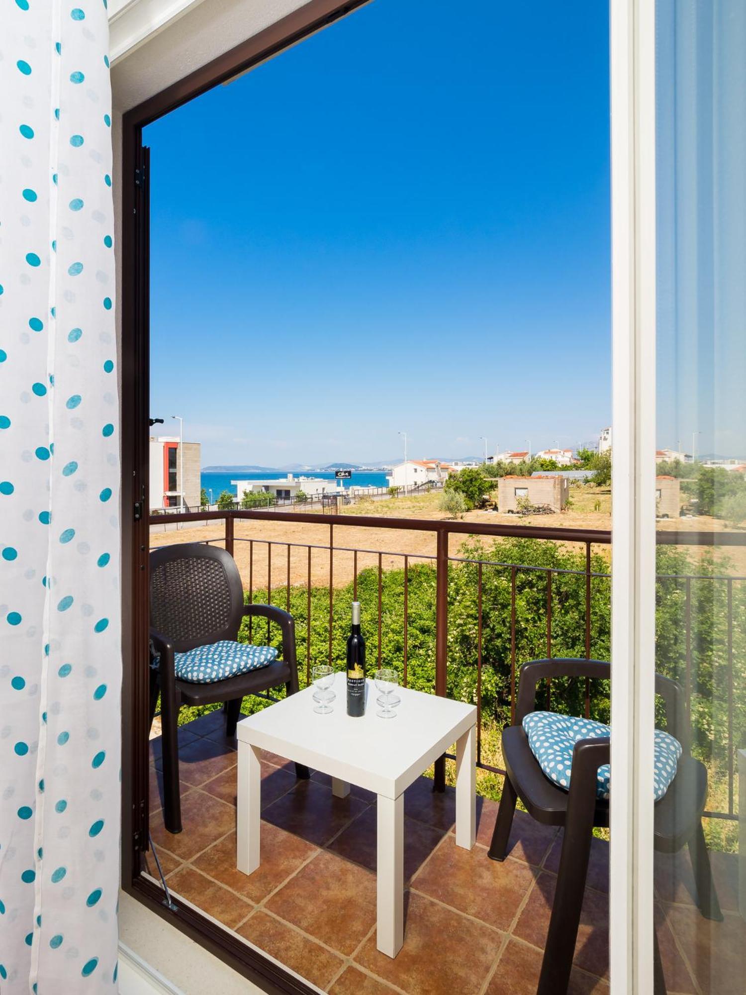 Apartment Bagatin Подстрана Номер фото